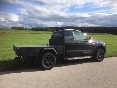 RangerExtCab-Seite.jpg